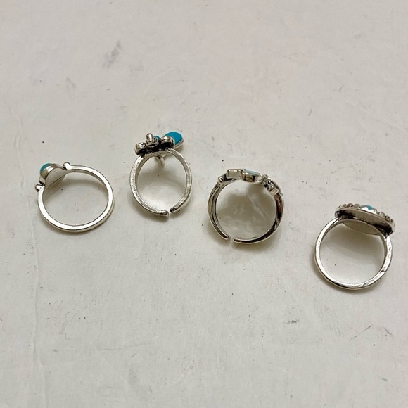 Vintage 4pc Silver Tone- Faux Turquoise Rings (A) - Picture 9 of 11